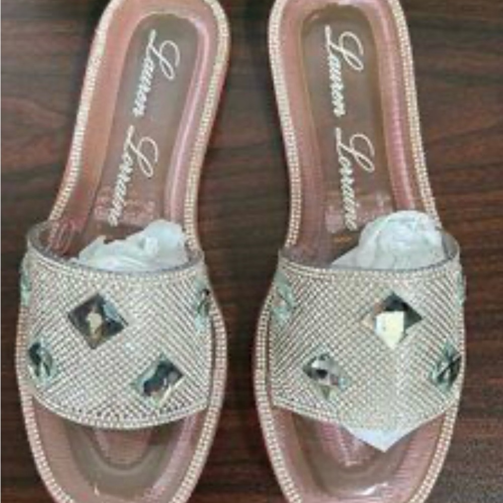Lauren Lorraine Women's Glittering Silver Slide Sandals NEW IN BOX sz 5